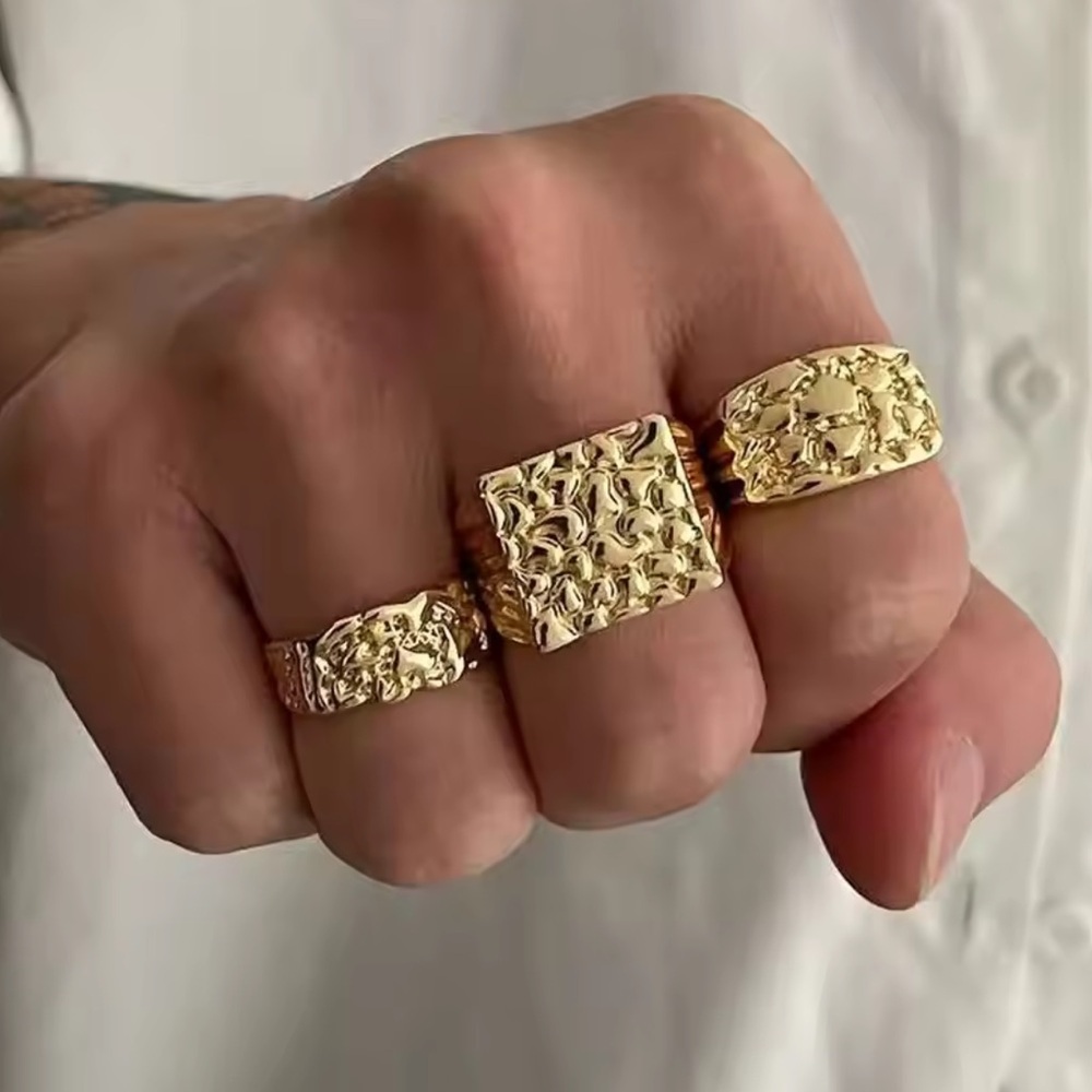 Chic Gold Textured Ring Trio